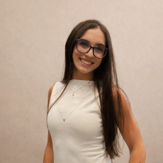 Maria Júlia Oliveira